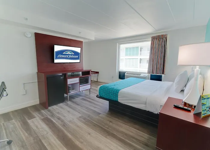 Howard Johnson By Wyndham Virginia Beach At The Beach