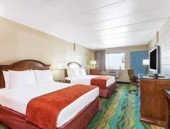 Howard Johnson By Wyndham Virginia At The Hotel 2*